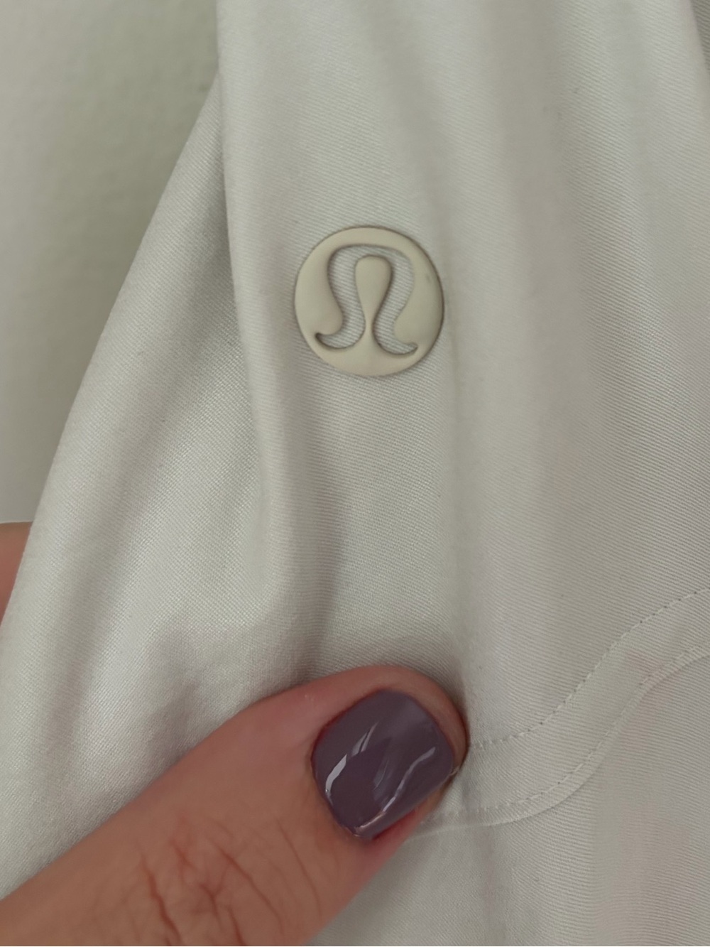62. Size Large LULULEMON Ivory High Rise Side Slit Skirt - Picture 4 of 8